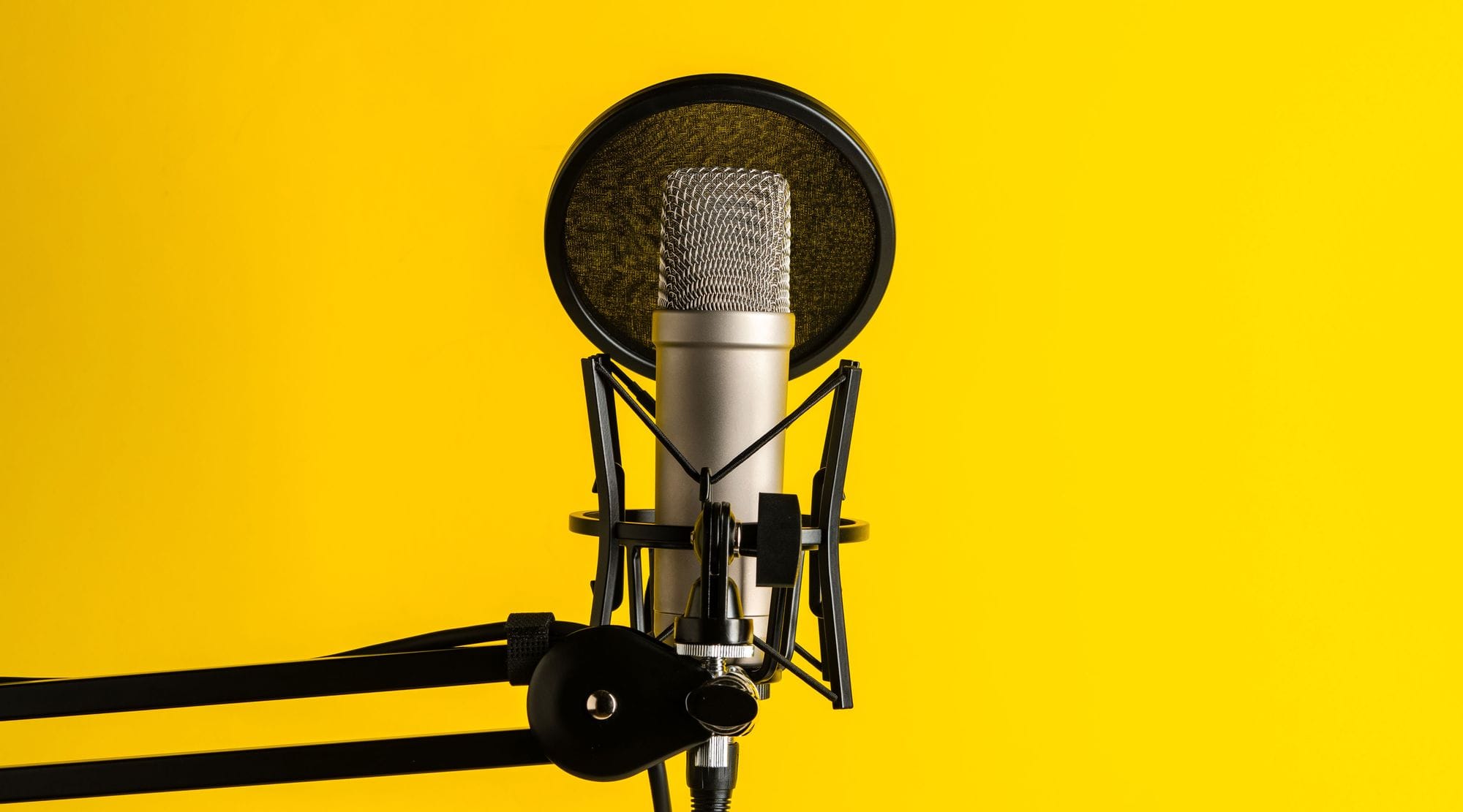 how to use ai for voice over