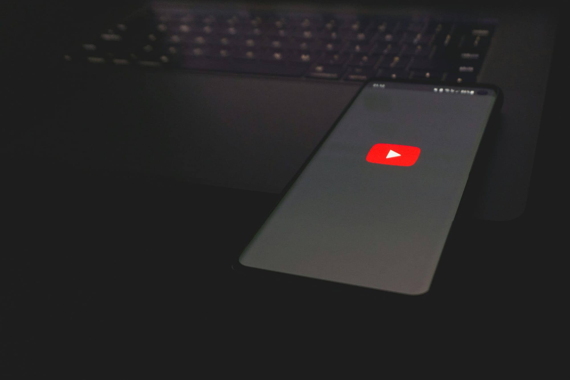 youtube logo on app - How to Make Faceless YouTube Videos with AI