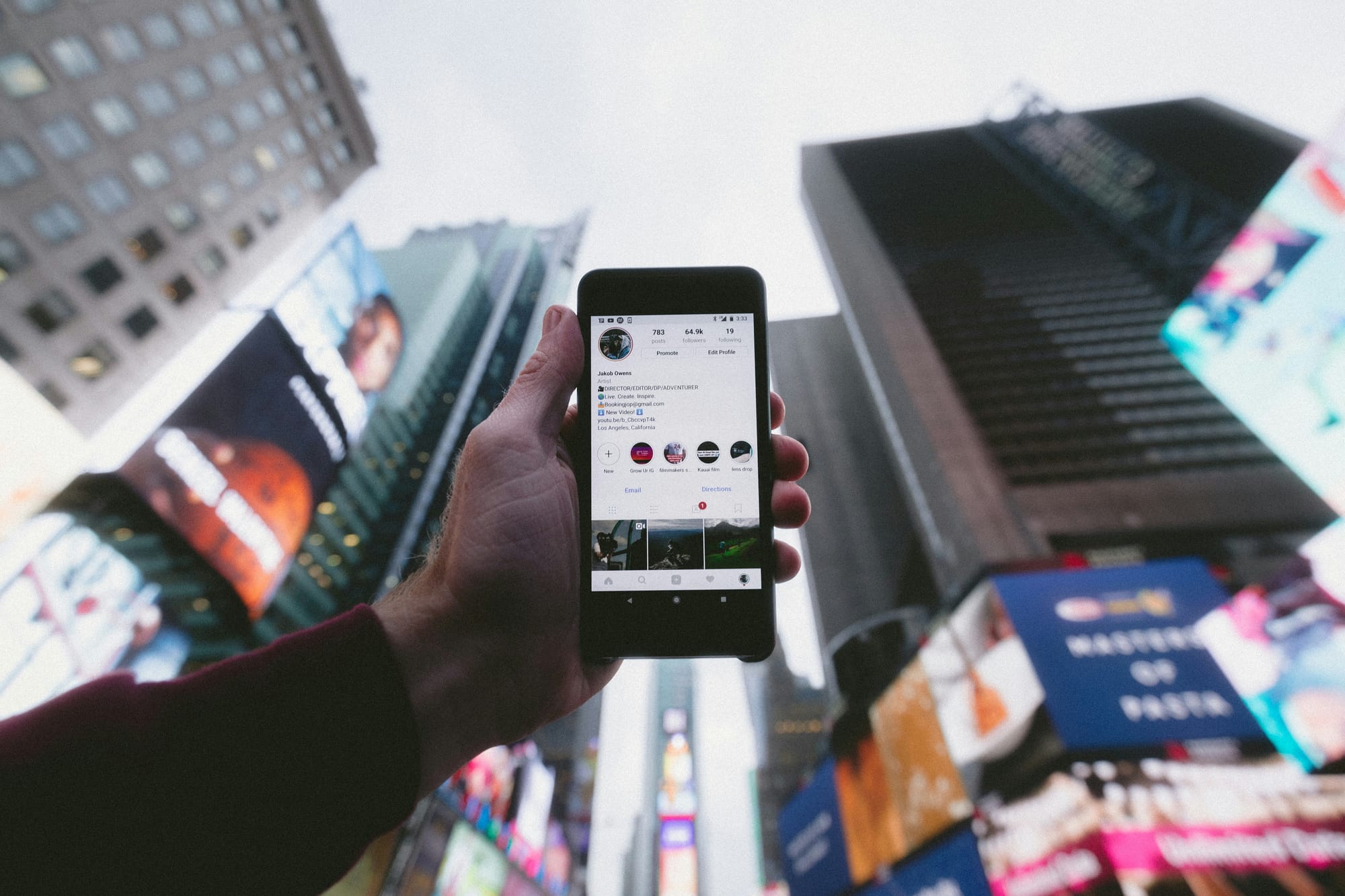 insta page - Best Video Format for Instagram