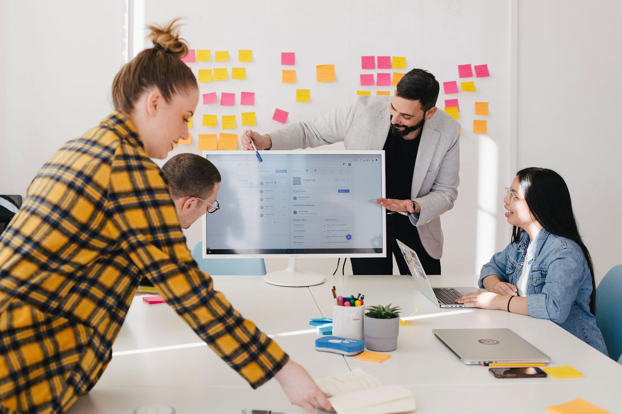 meeting - Social Media Video Marketing Strategy