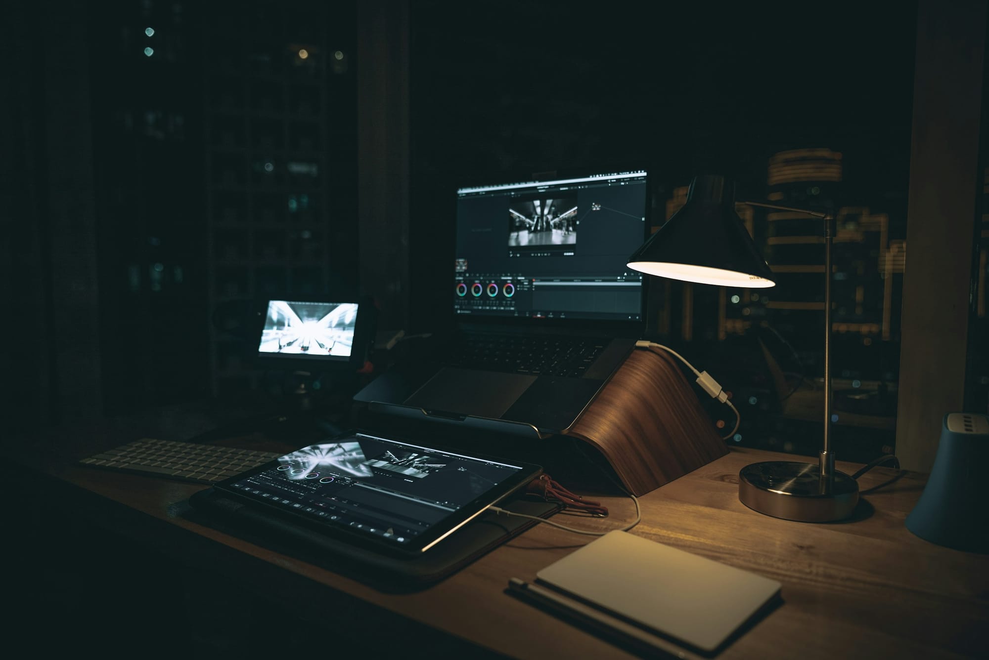 Editing Stuff laying - What Is an Overlay in Video Editing