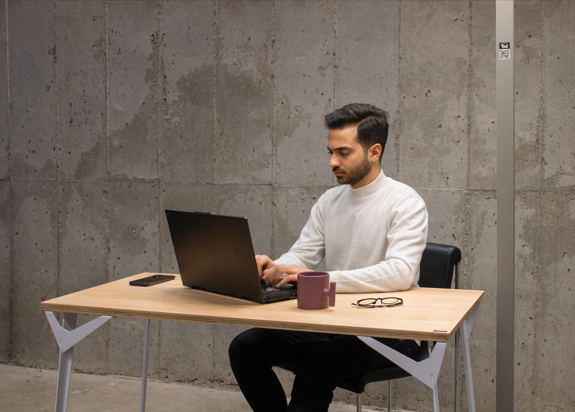 man working - Facebook Video Marketing