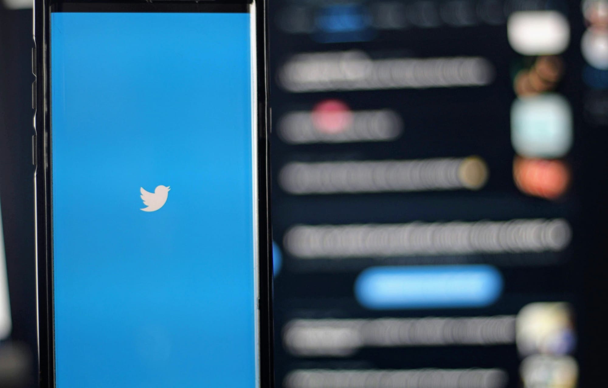 twitter logo - How To Make a Twitter Post Go Viral