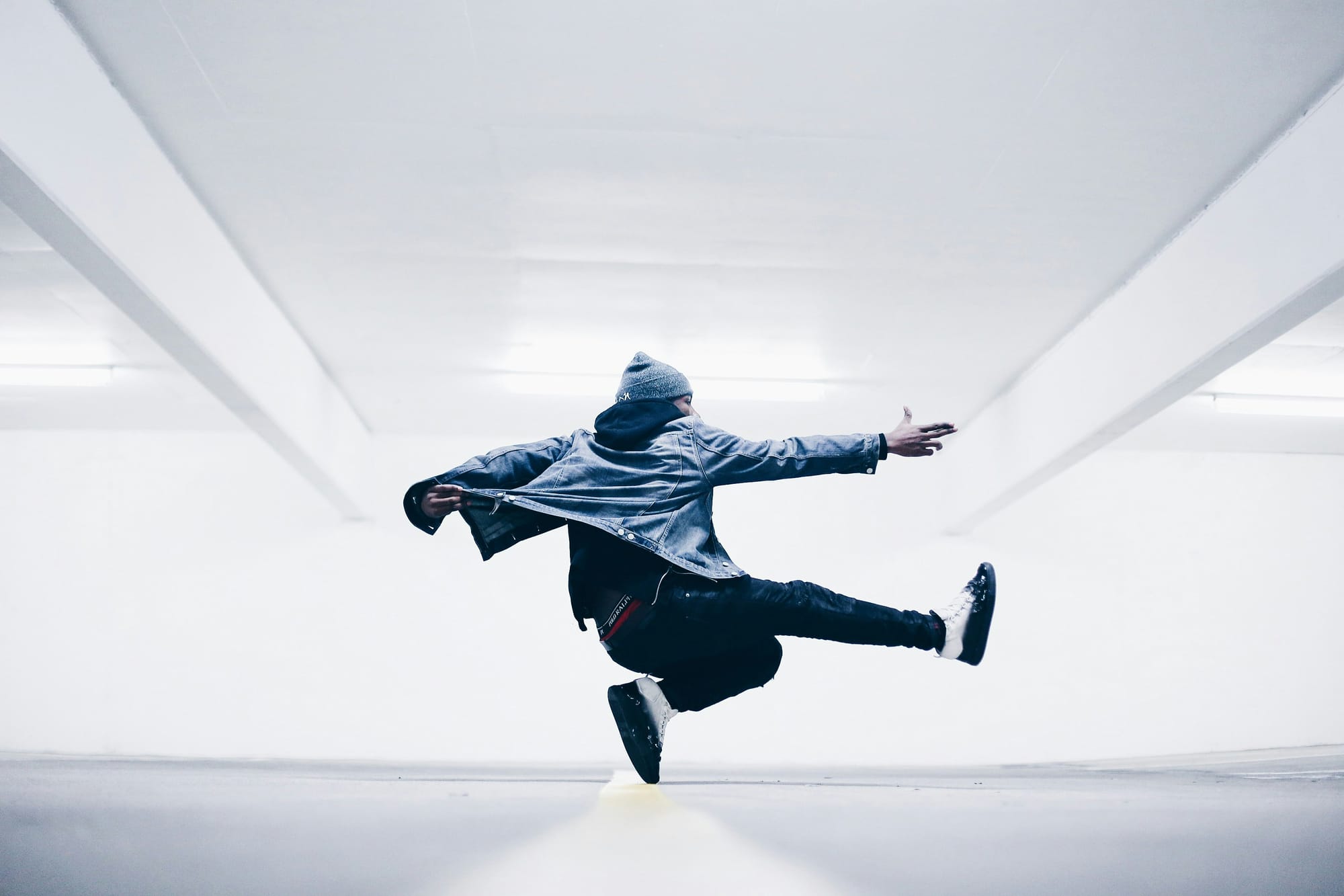 person jumping - Tiktok Template