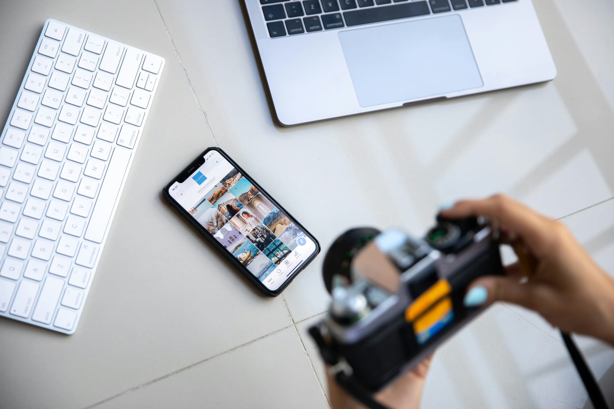 tiktok editing software on desk - tiktok editing apps