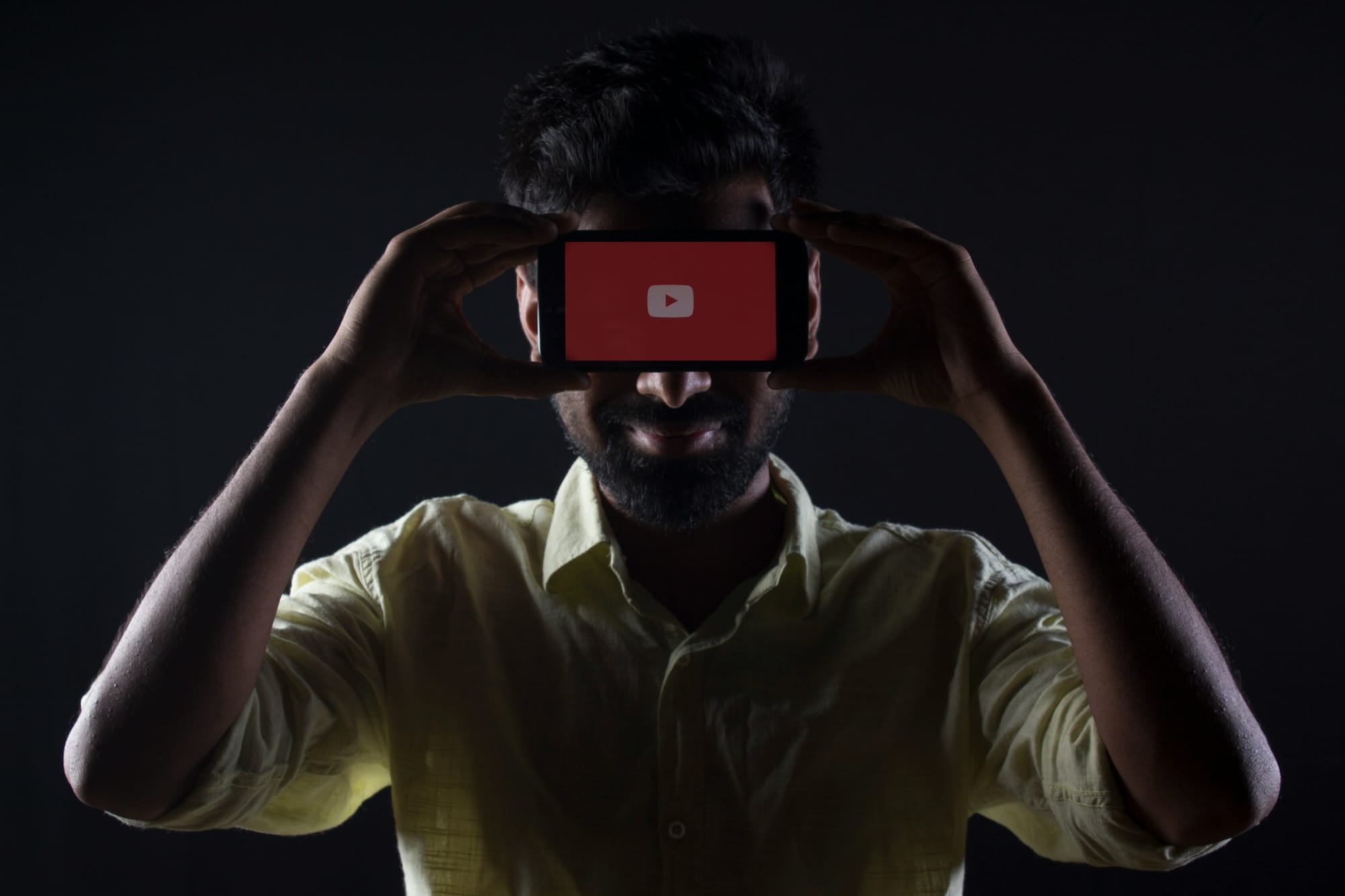 man with youtube - YouTube Automation Tools 