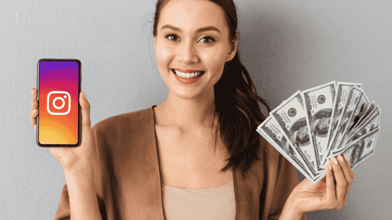 person with money - How To Earn Money From Instagram By Post